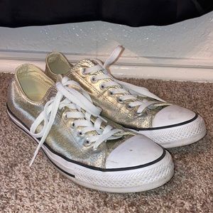 Women’s Converse Size 11
